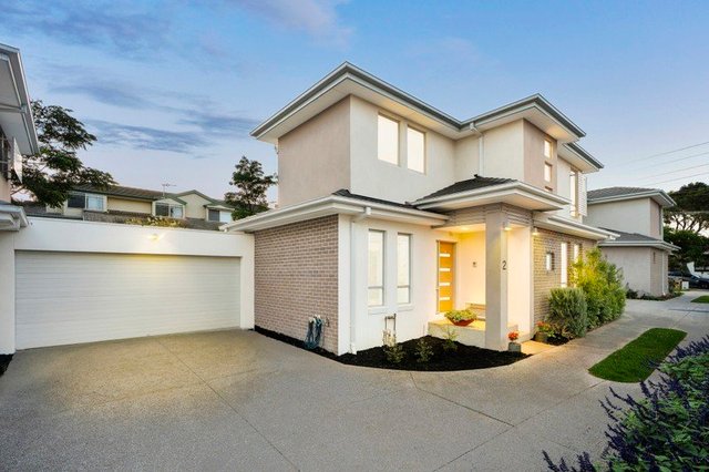 2/12 Chivers Avenue, VIC 3150