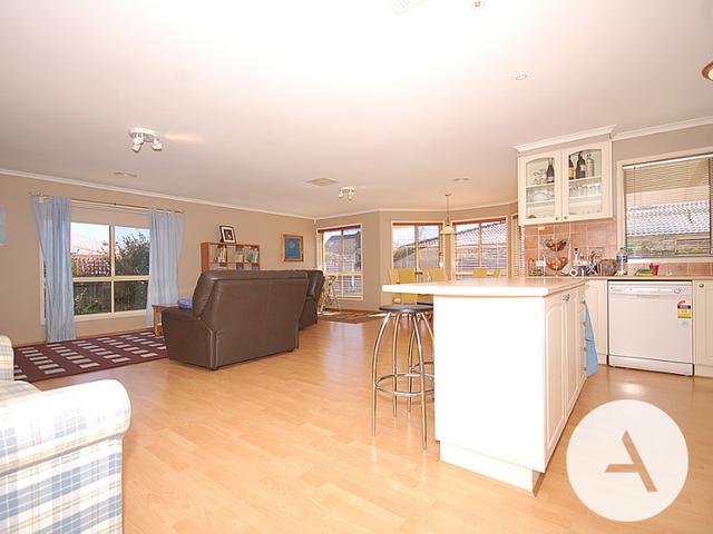7 Ebeling Ct, ACT 2913