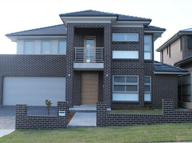 7 McKellar Court, NSW 2155