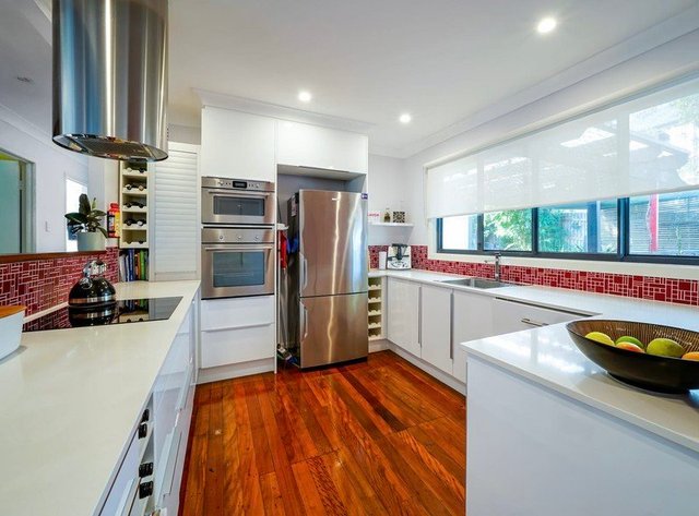 6 Kooemba Street, QLD 4051