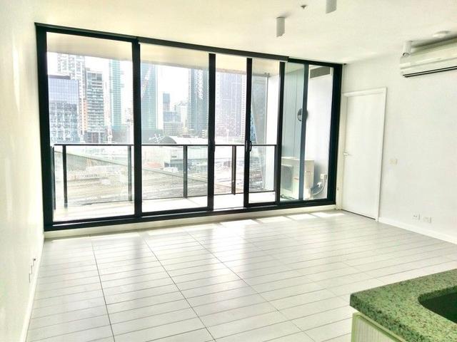 810/673 La Trobe Street, VIC 3008