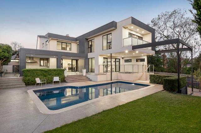 32 Hosken Street, VIC 3104