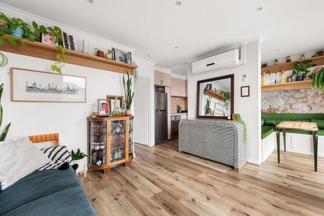 8/15 Rennie Street, VIC 3071