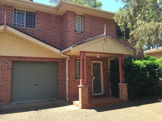 6/54 The  Crescent, NSW 2146