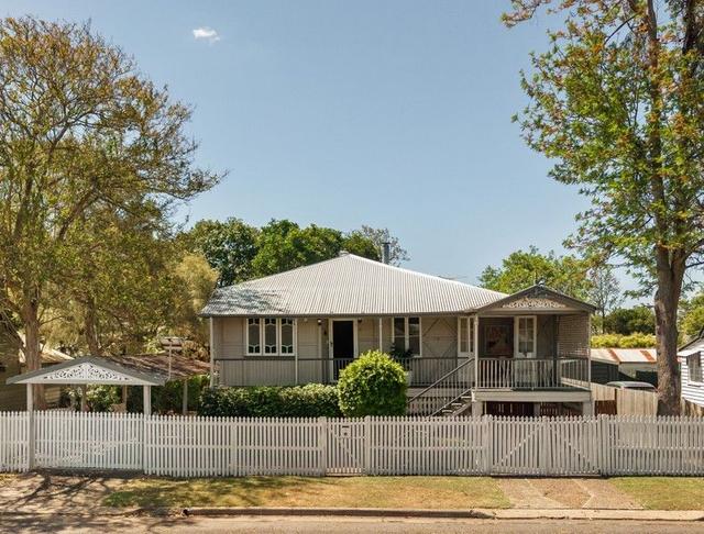 5 Northcote Street, QLD 4305