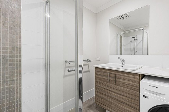15/42 McLarty Avenue, WA 6027