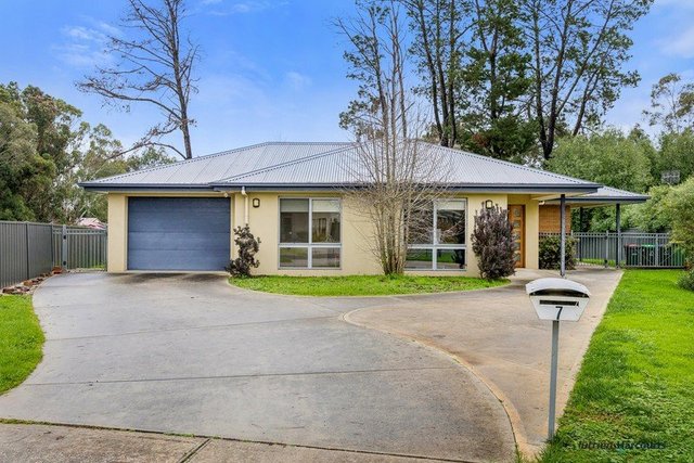 7 Manser Rise, VIC 3714