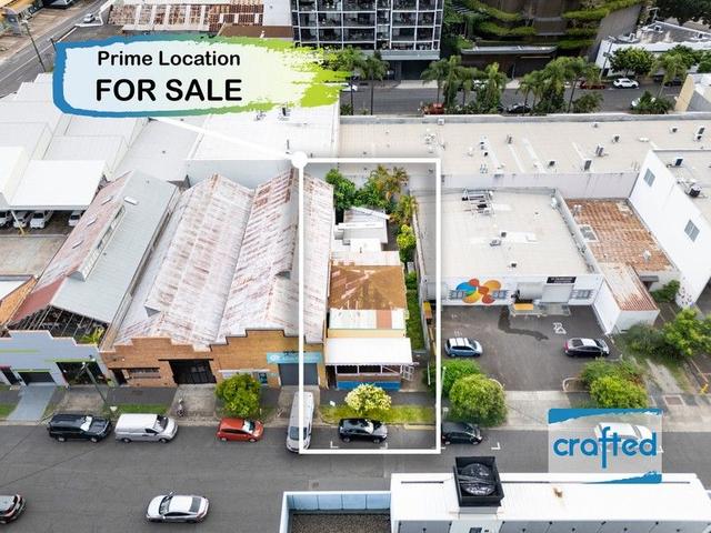 15 Trafalgar Street, QLD 4102