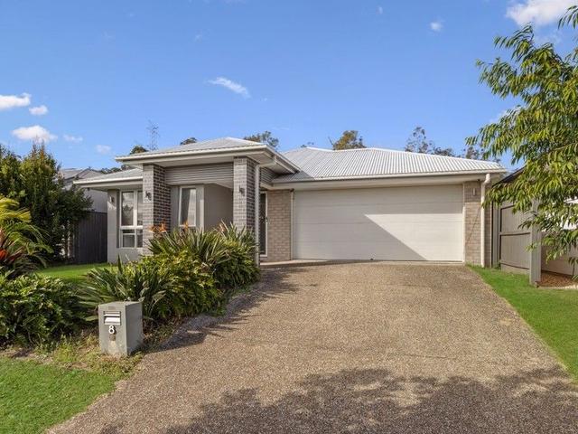 8 Jackson Place, QLD 4124