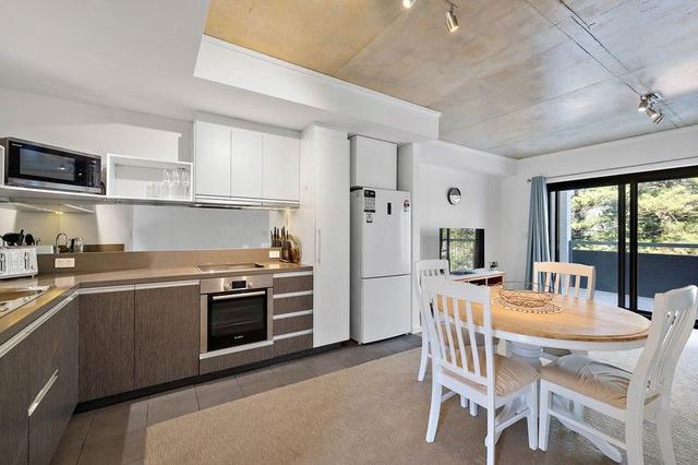 34/59 Breaksea Drive, WA 6163