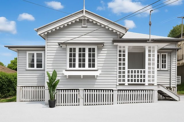 17 Hawken Drive, QLD 4067