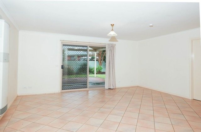 10 Marian Way, NSW 2641