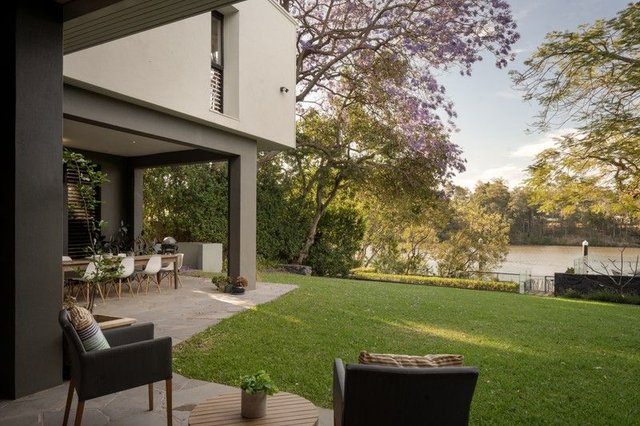 377 Brisbane Corso, QLD 4104