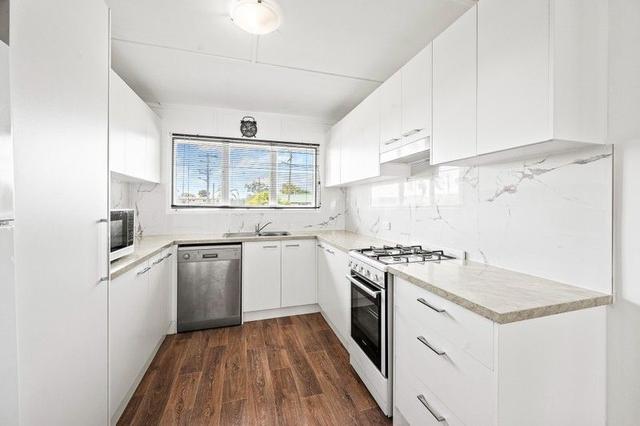 8 Larsen  Street, QLD 4680