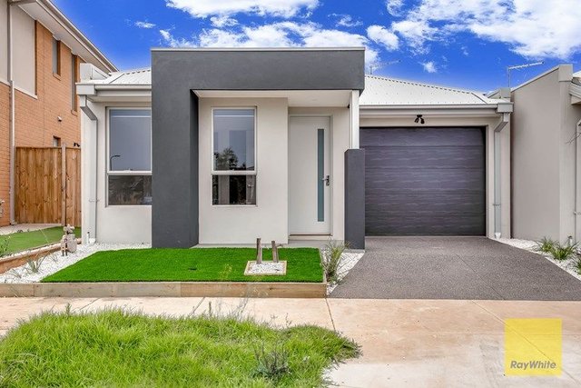 8 Reeves Street, VIC 3030