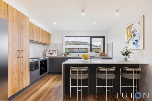 122 Oxalis Crescent, NSW 2620
