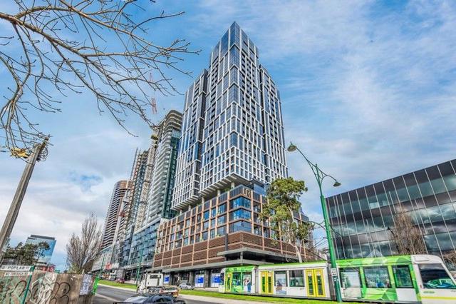 808/3 Young  Street, VIC 3128