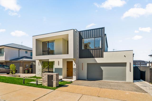 4 Mervyn Davis Crescent, ACT 2913