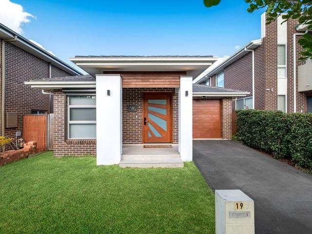 19 Lillywhite Circuit, NSW 2570