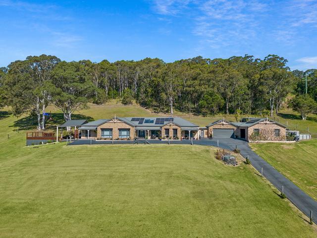 2 Chaplin Place, NSW 2527