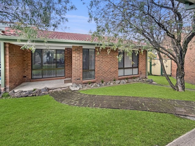 4/77 Culgoa Crescent, NSW 2549