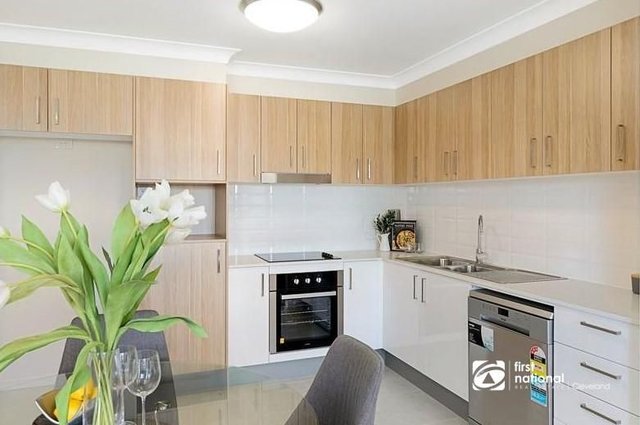 7/12 Boat Street, QLD 4165