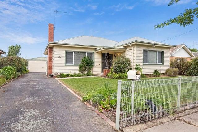 13 Orama Avenue, VIC 3355