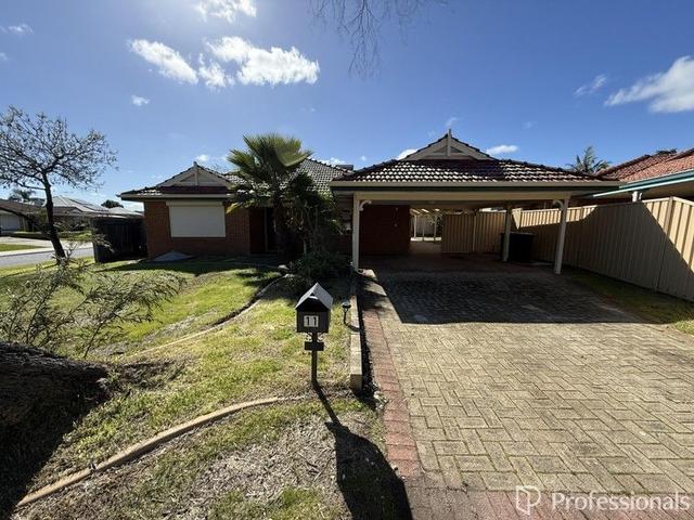 11 Bluegum Road, WA 6108