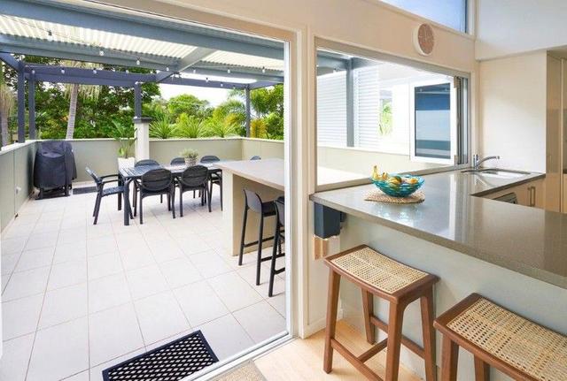 2/25 Duke Street, QLD 4567