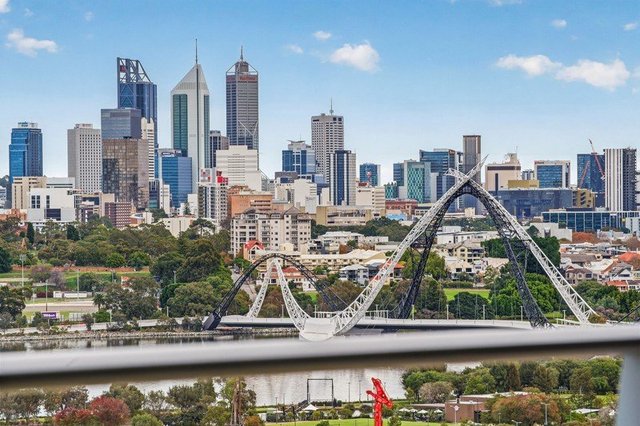 Unit 1701/96 Bow River Cr, WA 6100