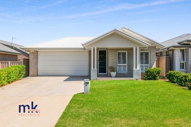 70 Abbott Street, NSW 2570