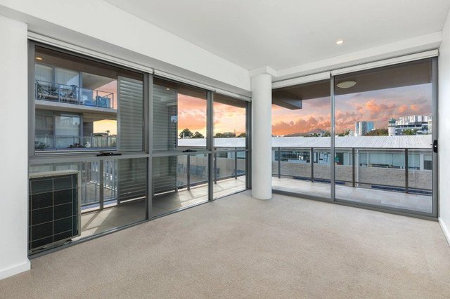 310/2-6 Martin Avenue, NSW 2205
