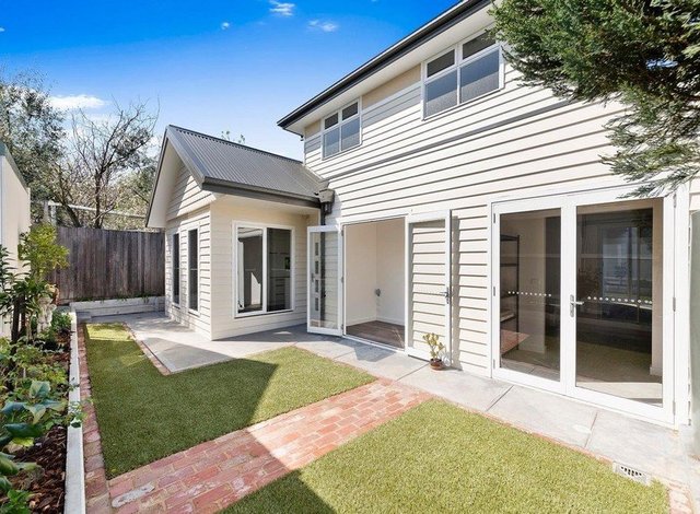2/132 Separation Street, VIC 3070