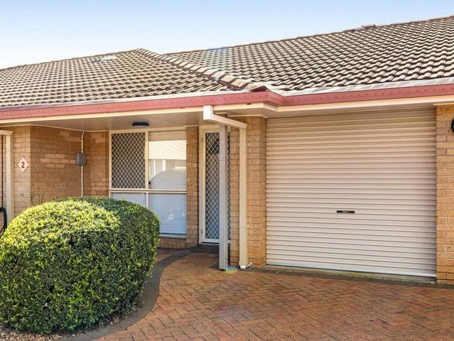 Villa 2/4-6 Glenfield Court, QLD 4350