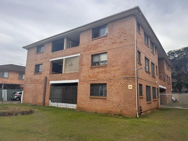 5/43 Phelps Street, NSW 2166