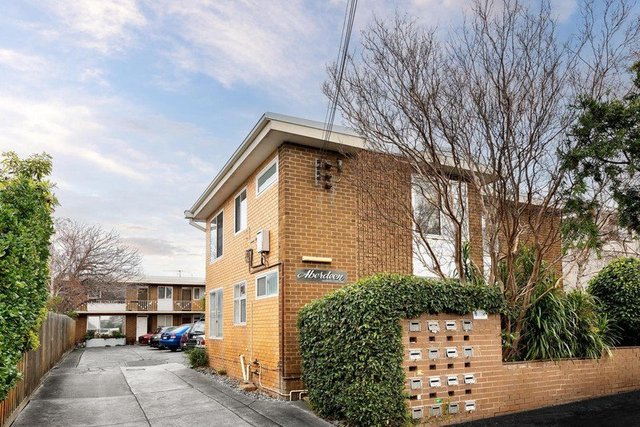 14/11 Aberdeen Street, VIC 3056