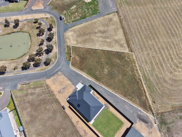 35 Settlers Way, VIC 3401