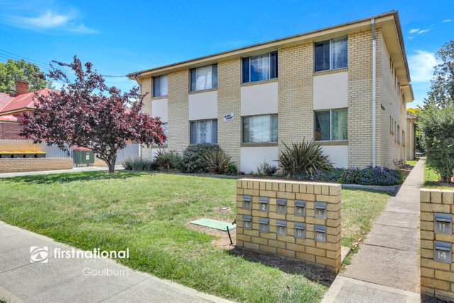 6/212 Cowper Street, NSW 2580