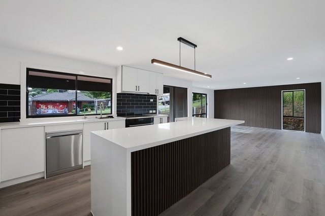 8 St Mabyn Avenue, VIC 3818