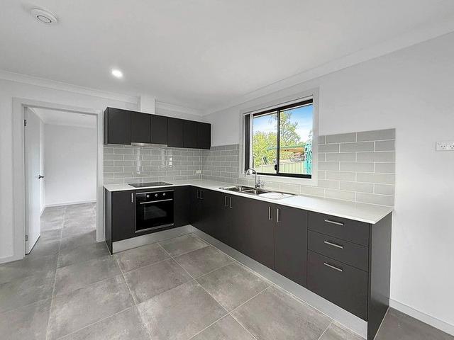 14a Chasselas Avenue, NSW 2558