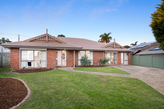 9 Outlook Court, VIC 3156