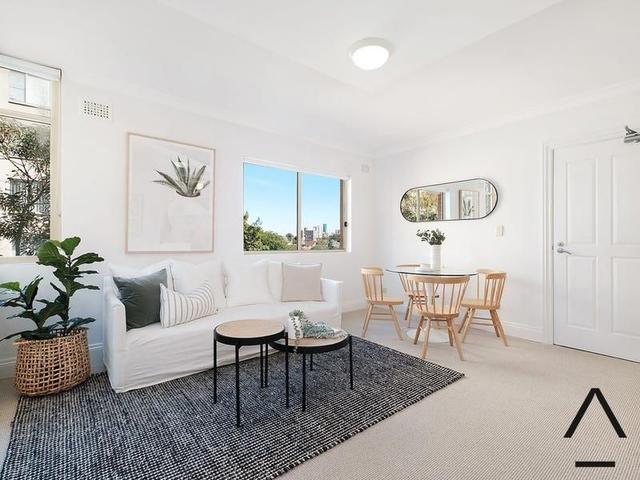 31/10-12 Gerard Street, NSW 2090
