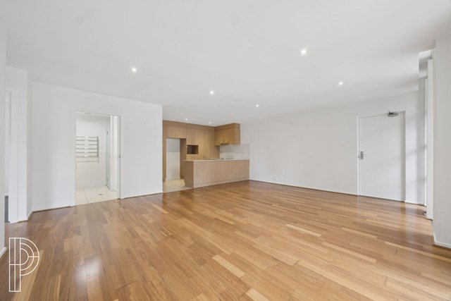 1/42 Henty Street, ACT 2612