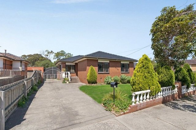 12 Mountbatten Court, VIC 3073