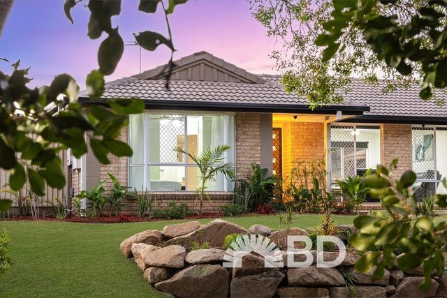 4 Tamarillo Circuit, QLD 4504