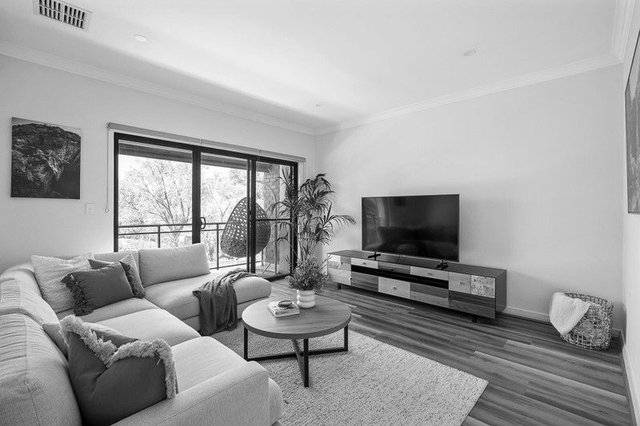 2/274 Holbeck Street, WA 6018