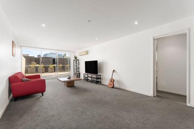 211/250 Barkly Street, VIC 3011