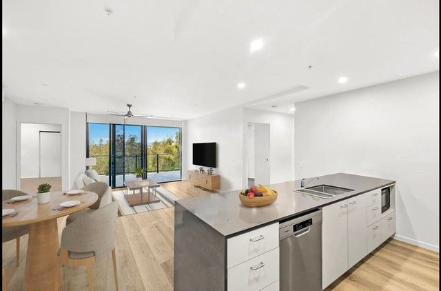 3211/4 Oaky Crk Rd, QLD 4209