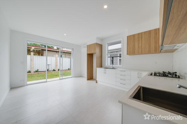 8B Mallee Close, NSW 2567