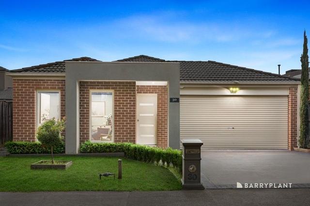 30 Kumara Circuit, VIC 3752